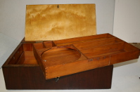 Große Schatulle-geöffnet